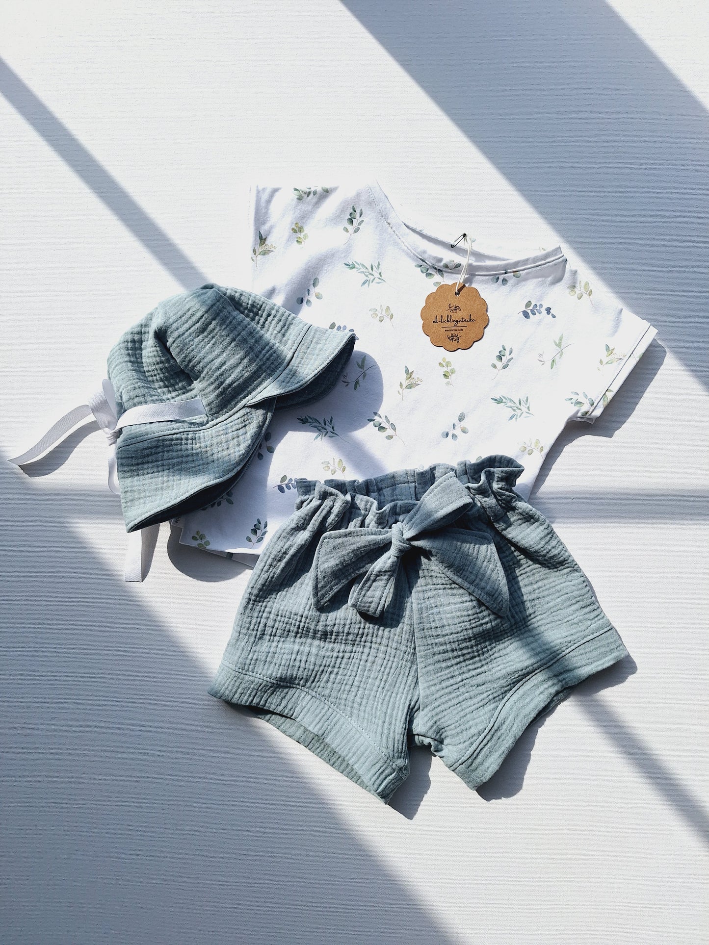 Sunny Shorts "Salbei"