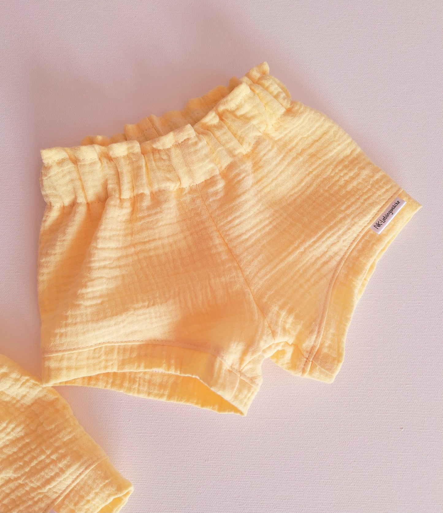 Sunny Shorts "Gelb"