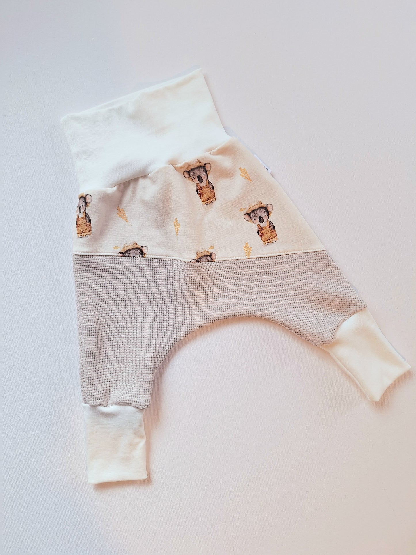 Mitwachshose "Hucklbärli" Waffeljersey creme meliert