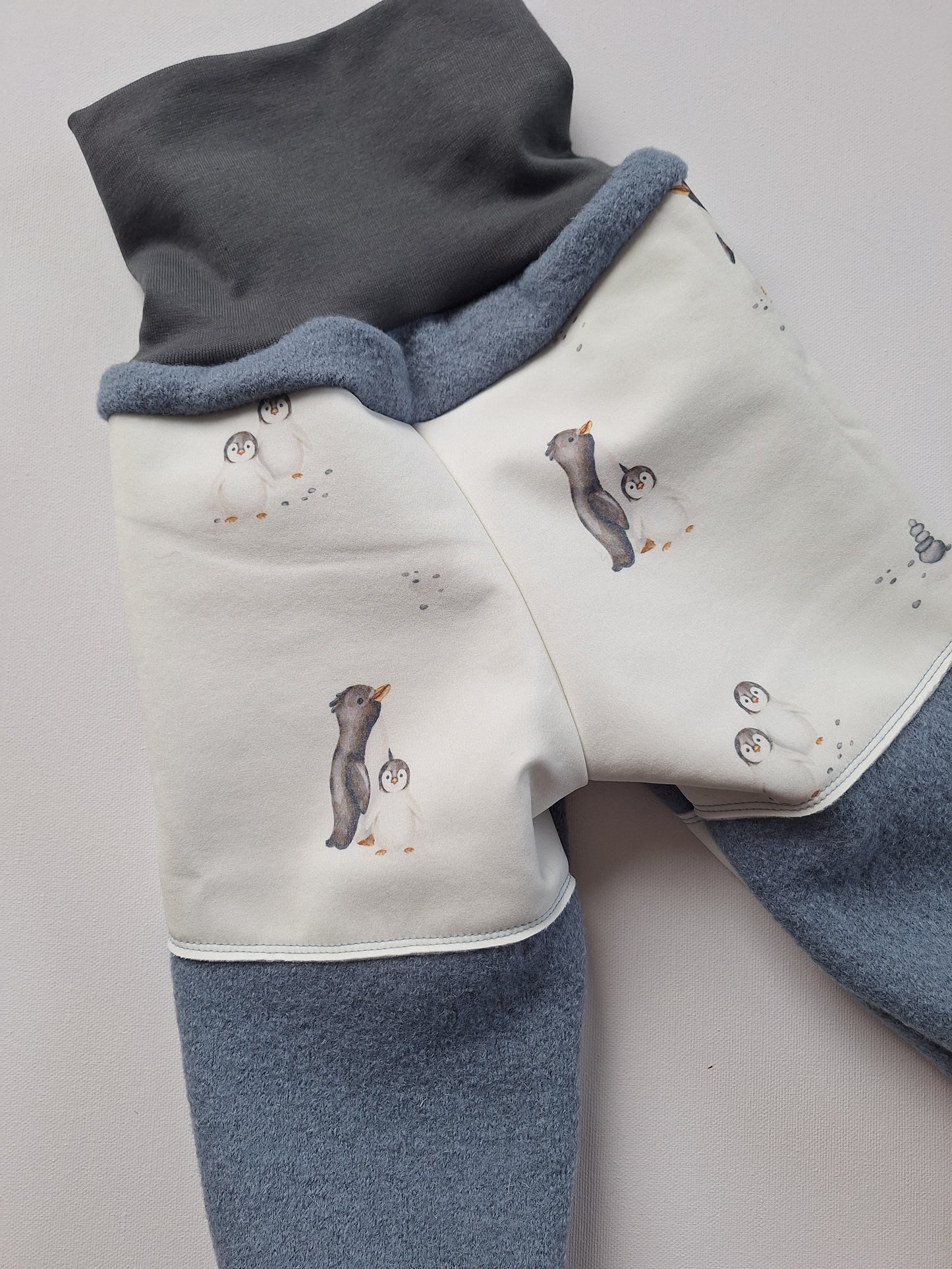 Matschhose - Schurwolle "Pinguin blau" Größe 86