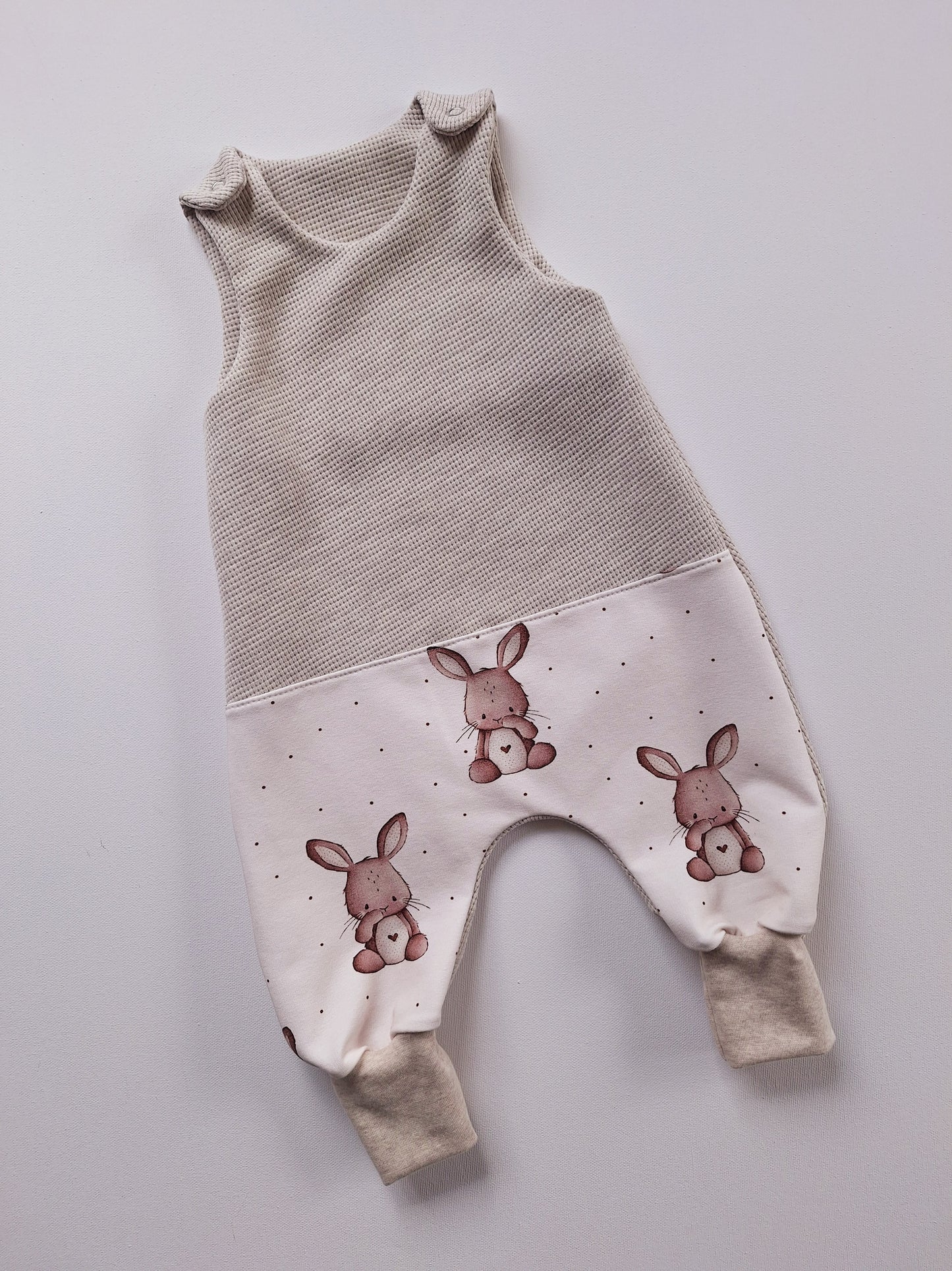 Strampler "Hase / Waffeljersey" 74