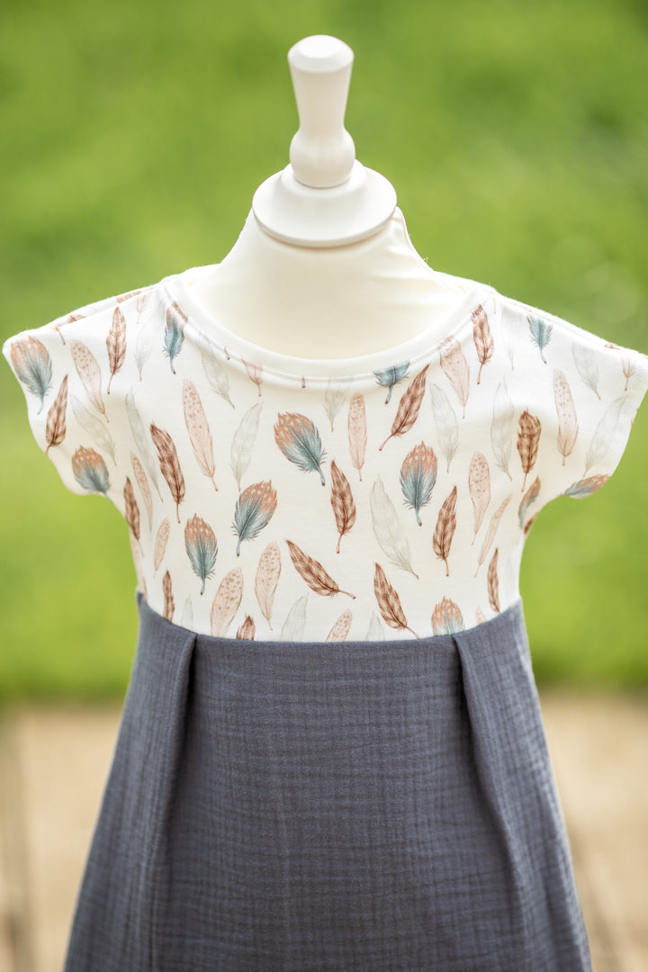 Sommerkleid "Federn"