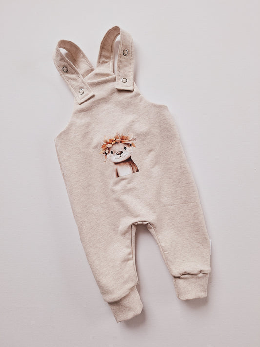 Latzhose mit Bügelbild (verschiedene Designs)