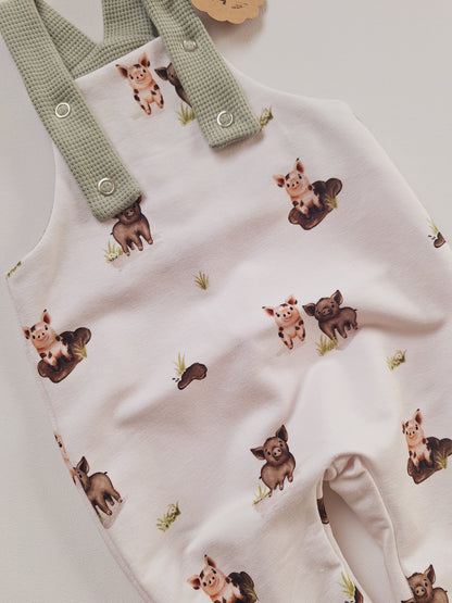 Latzhose "Schweinchen"